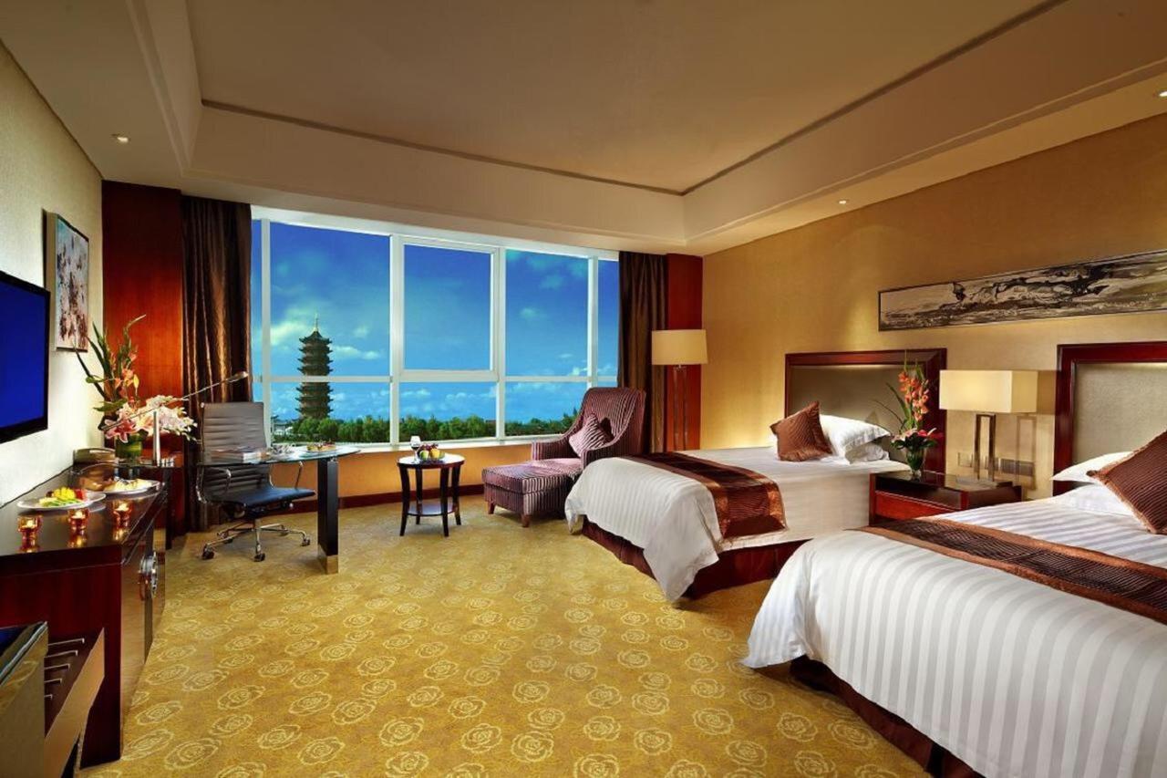 Jurong Yukun New Century Hotel Jiangsu Quarto foto